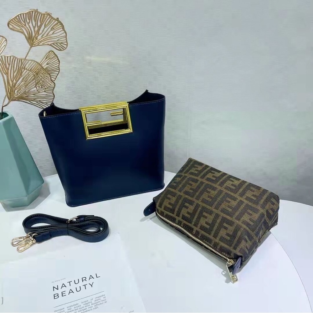 Black f purse